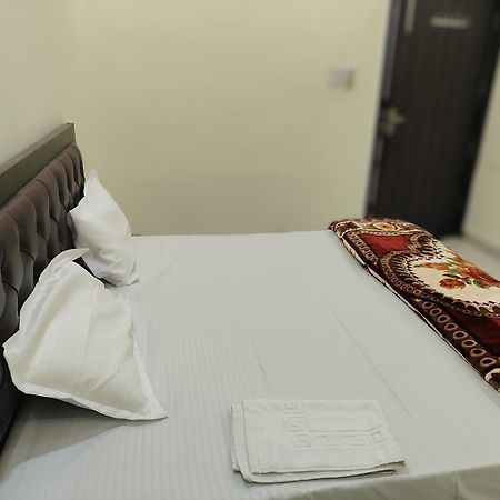 Hotel Dev International Khalilabad Εξωτερικό φωτογραφία