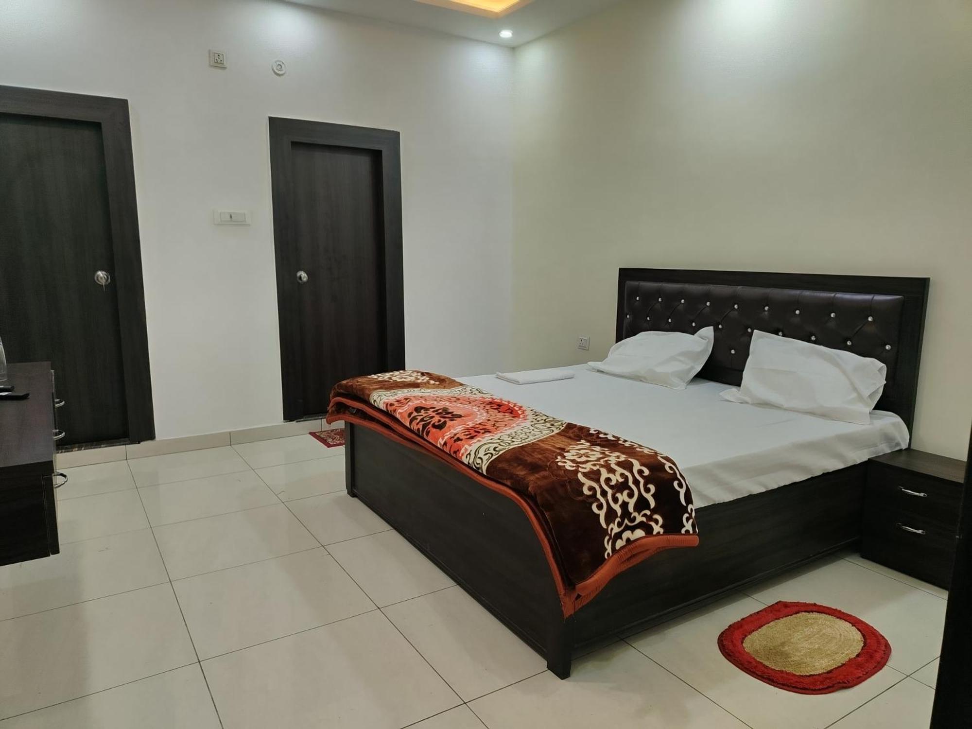 Hotel Dev International Khalilabad Εξωτερικό φωτογραφία